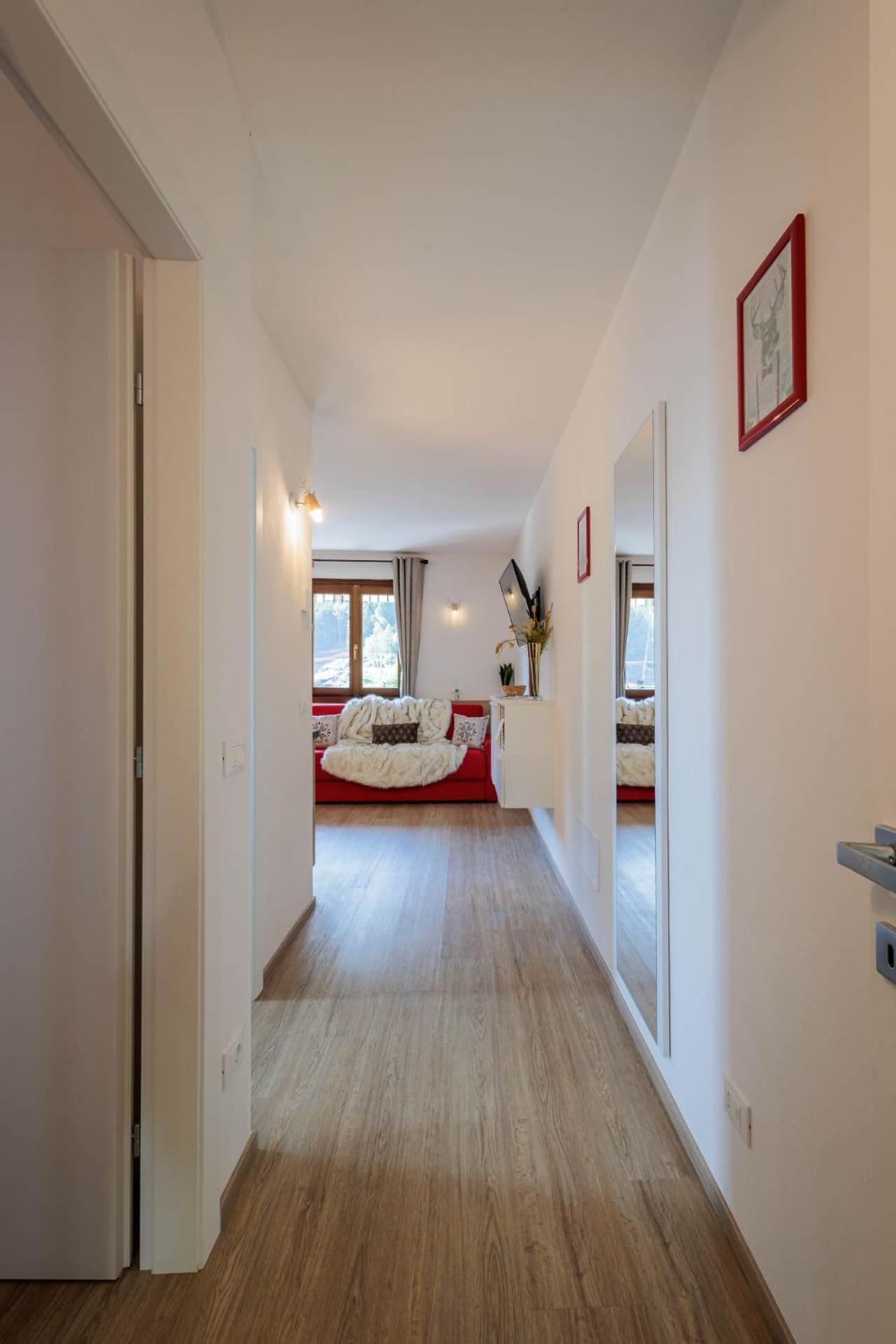 Revo Apartments - Rocca Fiorita อาปริกา ภายนอก รูปภาพ